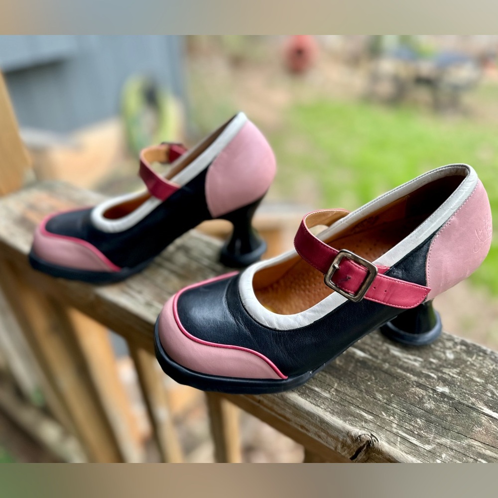 Square toe Mary Jane pink black white John Fluevogs super fun!